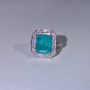 Veloura Noir Signature Ring