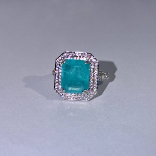 Veloura Noir Signature Ring