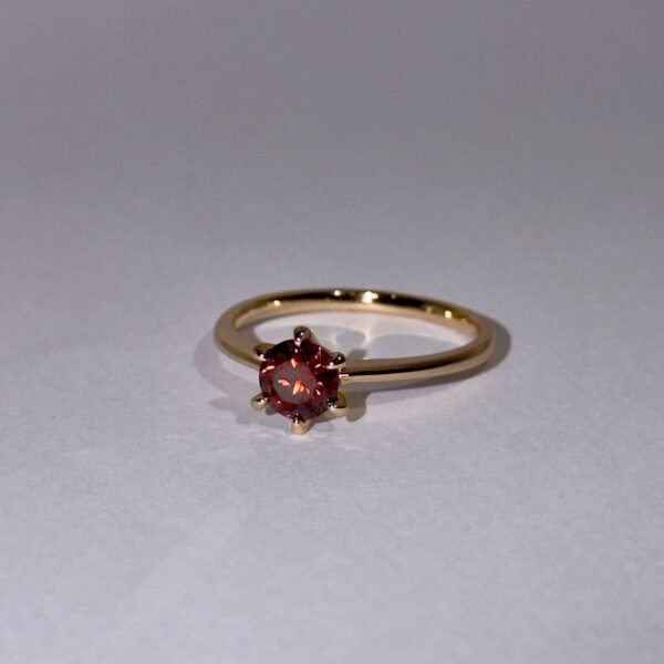 Vespera Radiance Opulent Ring