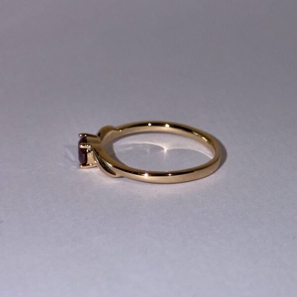 Veloura Legacy Crown Ring