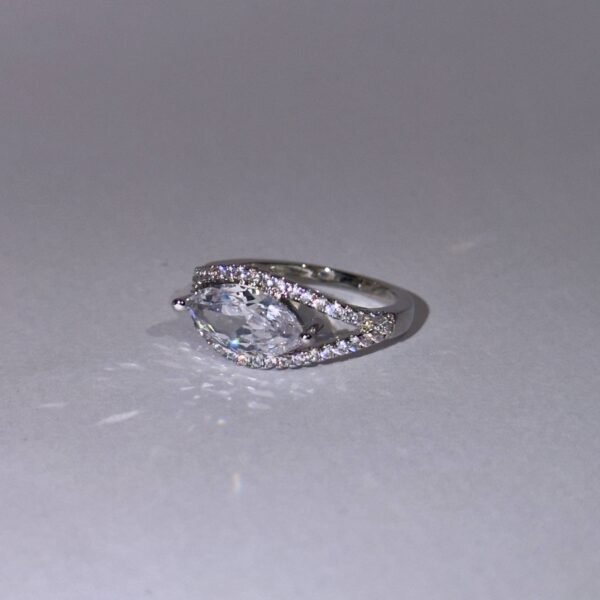 Horizontal Marquise ring