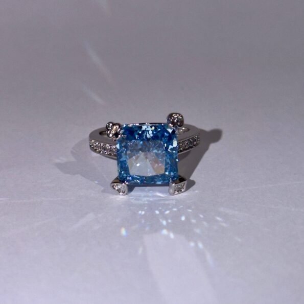 Marquise Solstice Prestige Ring