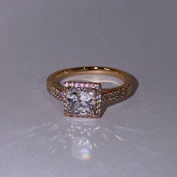 Novara Mystique Ring