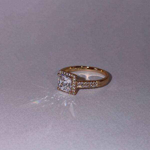 Novara Mystique Ring