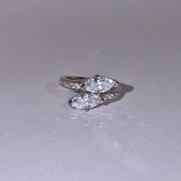 Éclat Celestial Ring