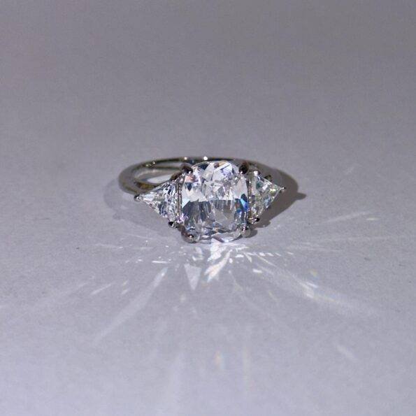 Astoria Céleste Crown Ring