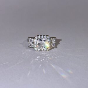 Marquise Luxe Royale Ring