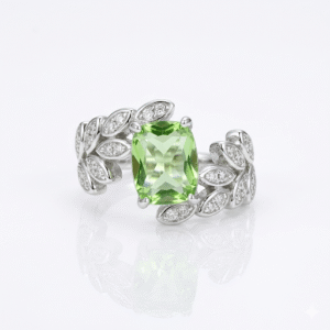 Éternelle Empire Heirloom Ring