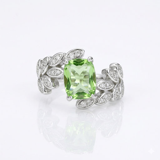 Éternelle Empire Heirloom Ring