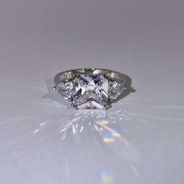 Novara Noir Heirloom Ring