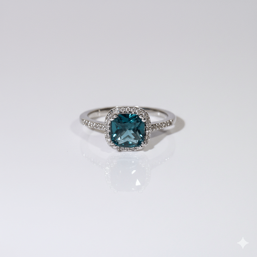 Monarque Noir Signature Ring