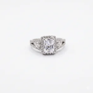 Celestia Allure Opulent Ring