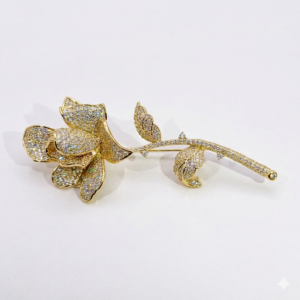Divina Crest Brooch