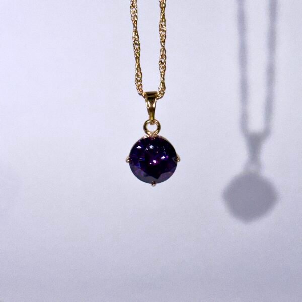 Divina Glow Necklace