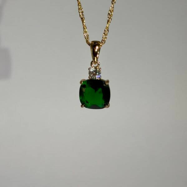 Elara Velvet Necklace