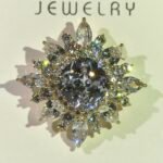 Éclat Empress Brooch