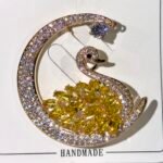 Giulietta Emblem Brooch